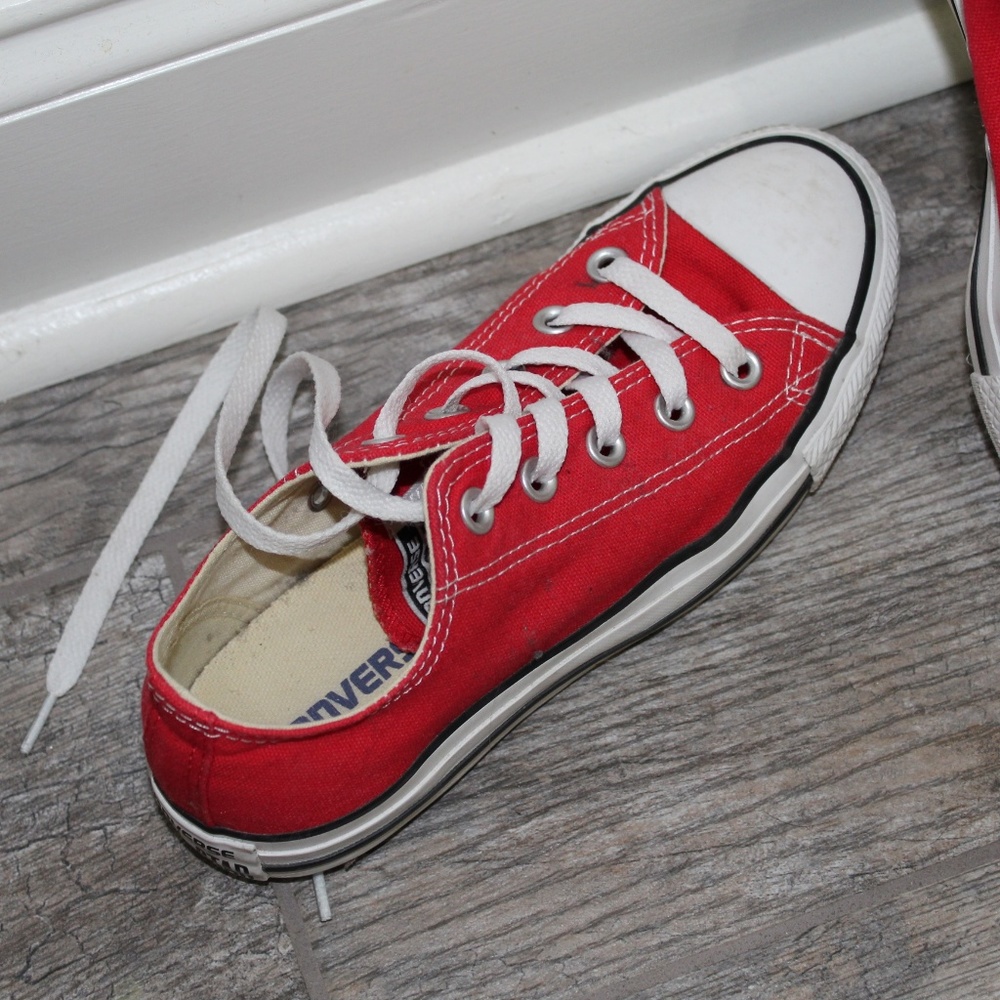 Red Converse - Picture 2 of 4